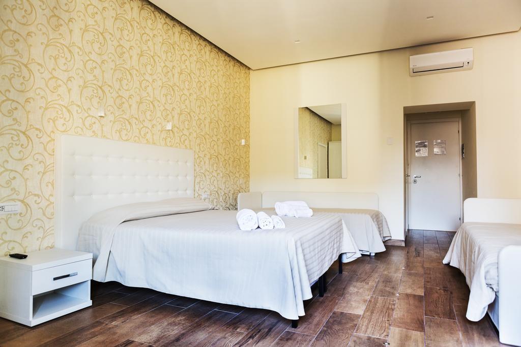 Relais Esquilino Hotel Rome Room photo